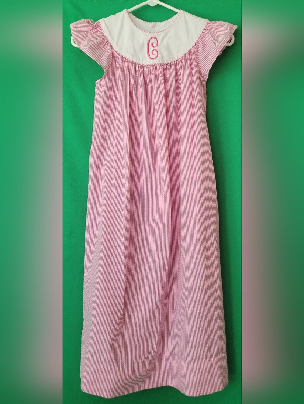 Girls Pink Seersucker Nightgown C Monogram Sz 7/8 Smocked Bishop Flutter Dress